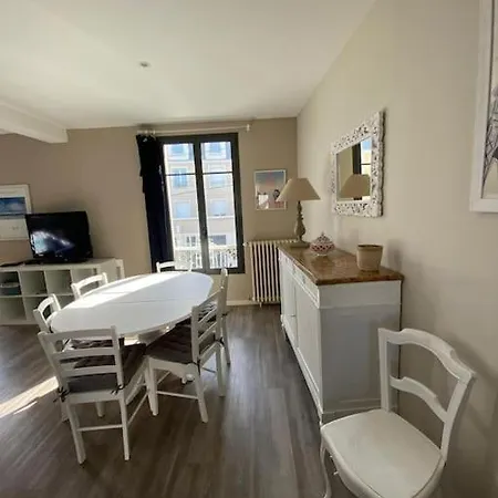 Bel En Plein Centre De