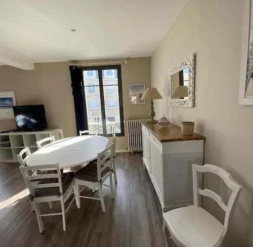 Bel En Plein Centre De